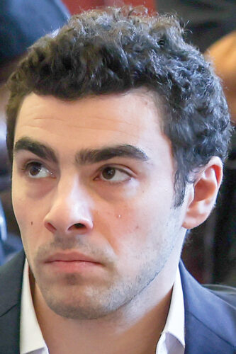 Judge will hold hearing on seizure of Mangione's backpack by Altoona police